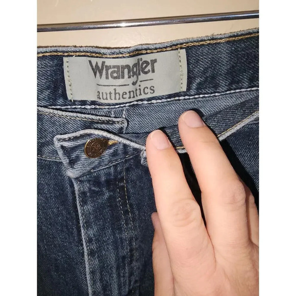 Wrangler Authentic Dark Men's Jeans 29X32 - Picture 2 of 4
